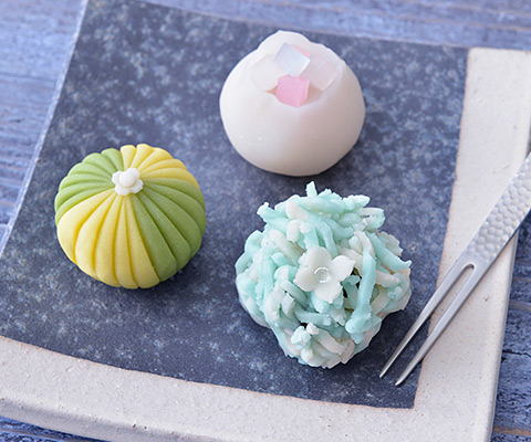 岡埜栄泉総本家 いろがみ